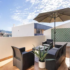 home2book-bereber-apt-santa-cruz-center-terrace.tenerifehoteles.net/